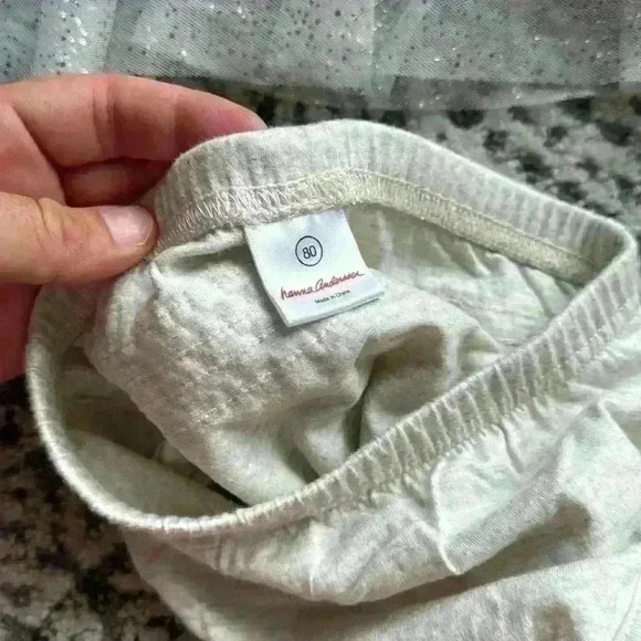 Hanna Andersson sparkle dress with matching bloomers size 18-24 months - Picture 4 of 4